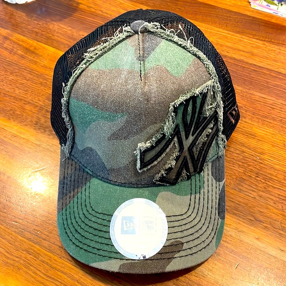 Yankees battalion hat, one size fits all, washed camo and black